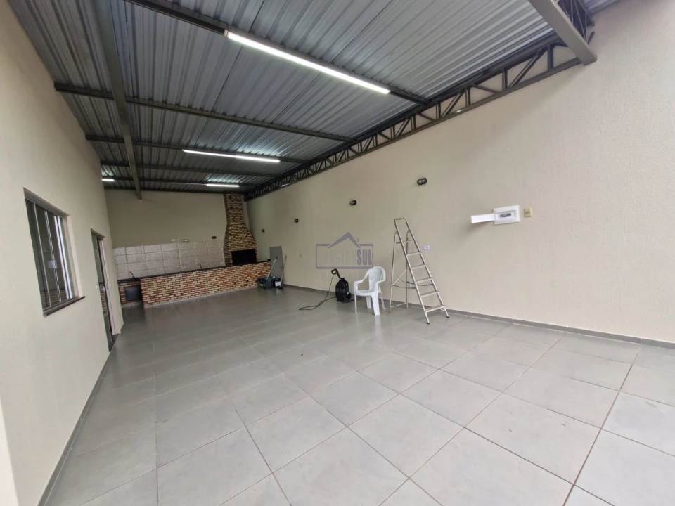 Imagens do imóveis CASA PARA LOCAÇÃO ARAPONGAS - PR