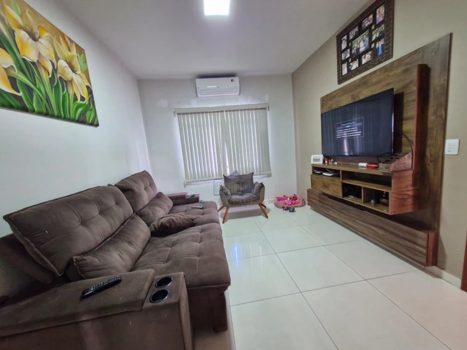 Imagens do imóveis CASA PARA VENDA  ARAPONGAS - PR