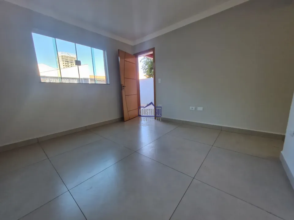 Imagens do imóveis SOBRADO PARA VENDA ARAPONGAS - PR