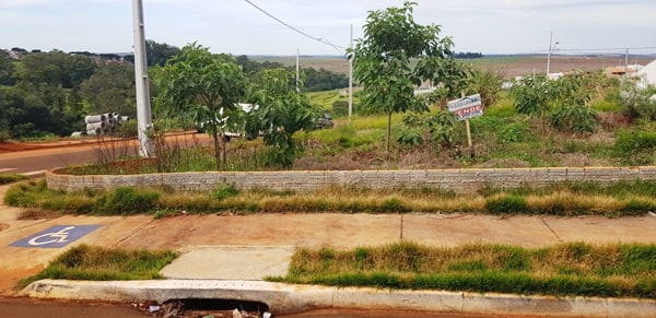 Imagens do imóveis Terreno à venda 390M², Arapongas - PR