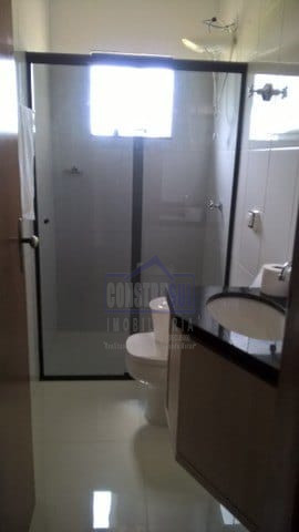 Imagens do imóveis Casa à venda 4 Quartos, 1 Suite, 2 Vagas, 200M², Arapongas - PR