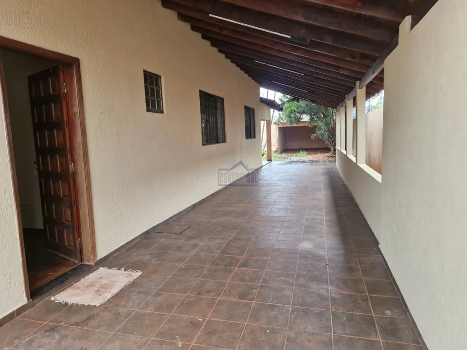Imagens do imóveis CASA PARA LOCAÇÃO ARAPONGAS - PR