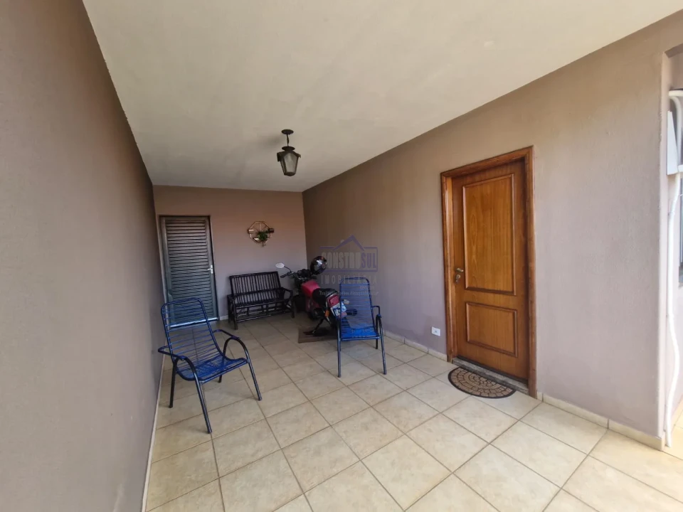 Imagens do imóveis SOBRADO PARA VENDA ARAPONGAS - PR