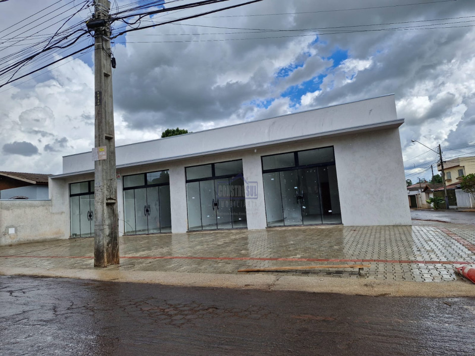 Imagens do imóveis SALA COMERCIAL PARA LOCAÇÃO 1 WC'S, 35M², ARAPONGAS - PR