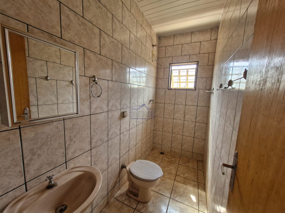 Imagens do imóveis CASA PARA VENDA 2 QUARTOS, 2 SALAS, 1 WC'S, 2 VAGAS DE GARAGEM, 330 M²,  ARAPONGAS - PR
