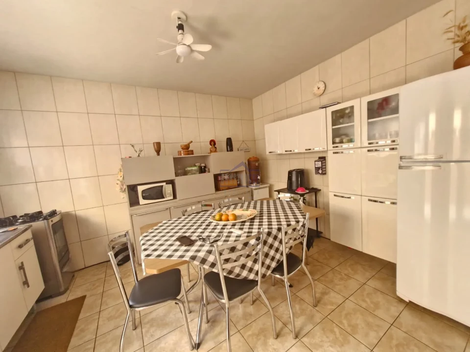 Imagens do imóveis SOBRADO PARA VENDA ARAPONGAS - PR