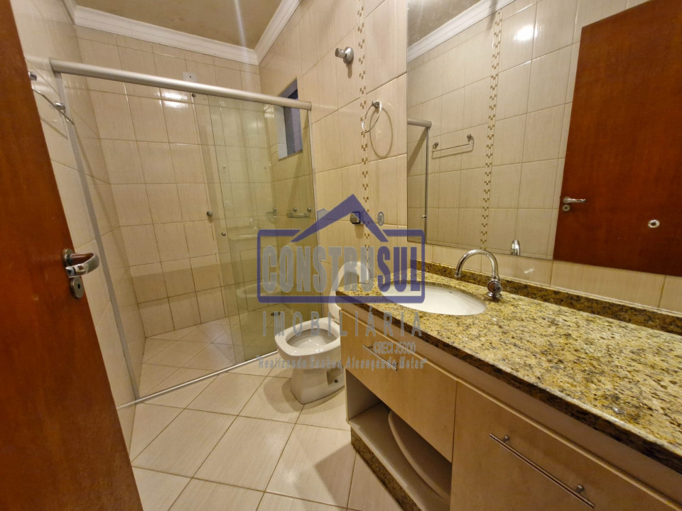 CASA PARA VENDA 2 QUARTOS, 1 SUÍTE, 2 WC'S, 2 VAGAS DE GARAGEM, 252 M²,  ARAPONGAS - PR Imagens do imóveis CASA PARA VENDA 2 QUARTOS, 1 SUÍTE, 2 WC'S, 2 VAGAS DE GARAGEM, 252 M²,  ARAPONGAS - PR