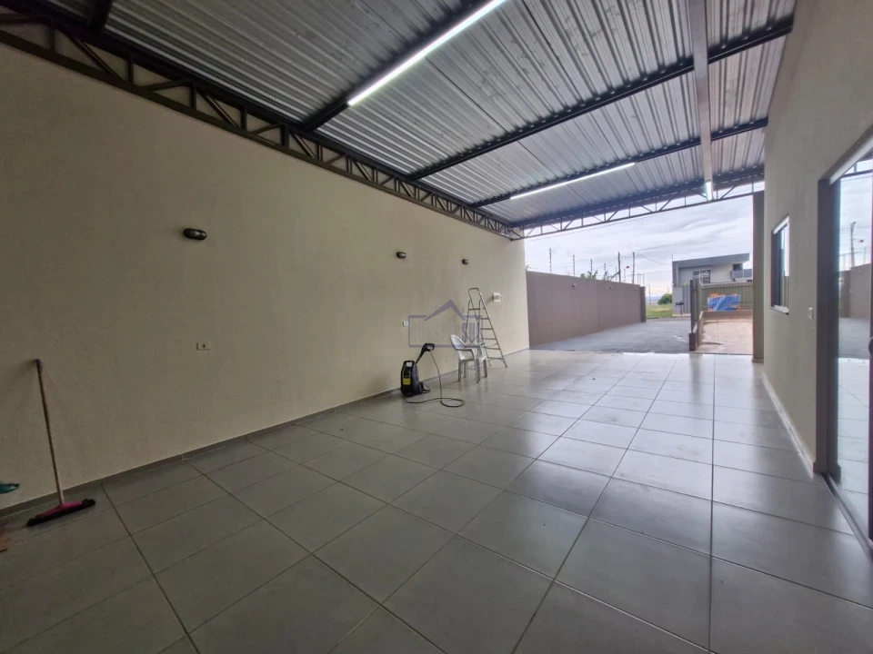 Imagens do imóveis CASA PARA LOCAÇÃO ARAPONGAS - PR