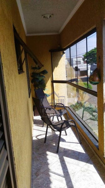 Imagens do imóveis Casa à venda 3 Quartos, 1 Suite, 2 Vagas, 200M², Arapongas - PR