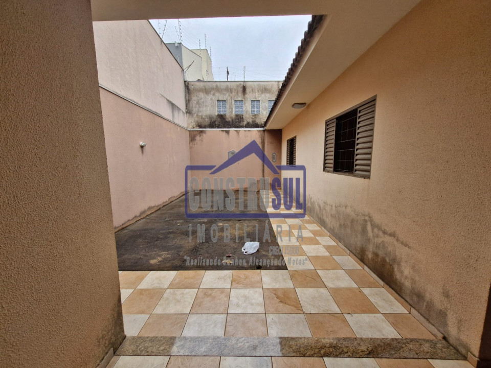 CASA PARA VENDA 2 QUARTOS, 1 SUÍTE, 2 WC'S, 2 VAGAS DE GARAGEM, 252 M²,  ARAPONGAS - PR Imagens do imóveis CASA PARA VENDA 2 QUARTOS, 1 SUÍTE, 2 WC'S, 2 VAGAS DE GARAGEM, 252 M²,  ARAPONGAS - PR