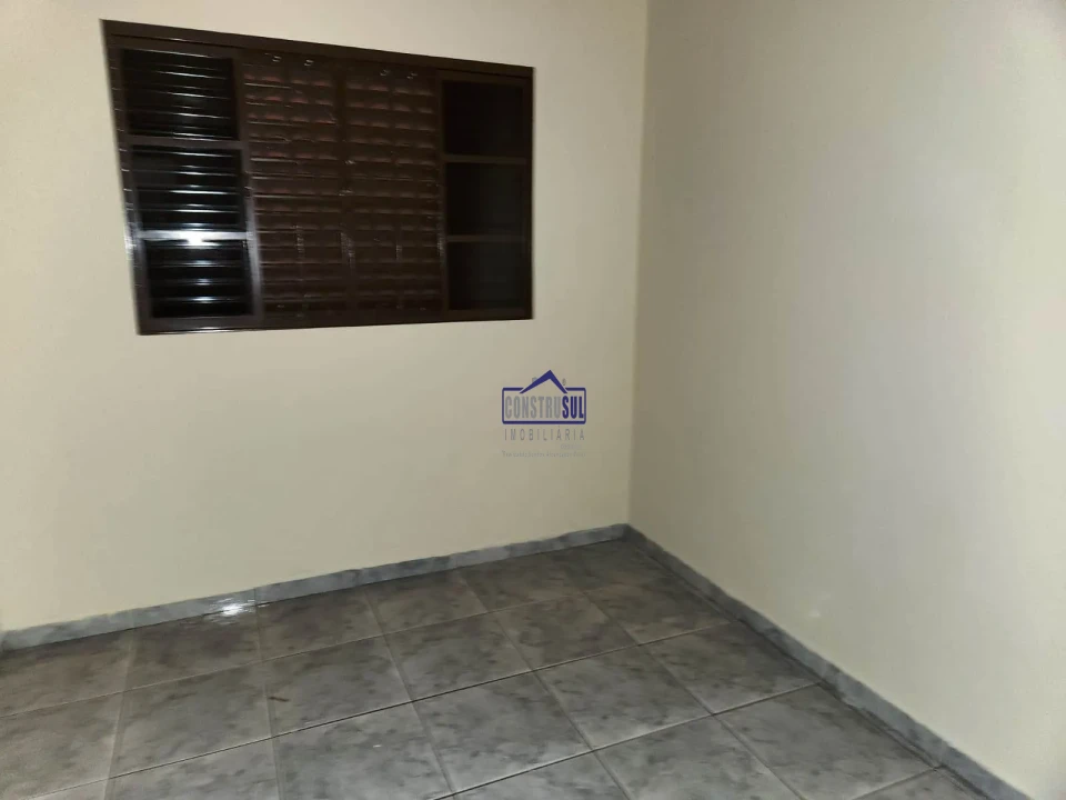 Casa à venda 3 Quartos, 1 Vaga, 290M², Arapongas - PR