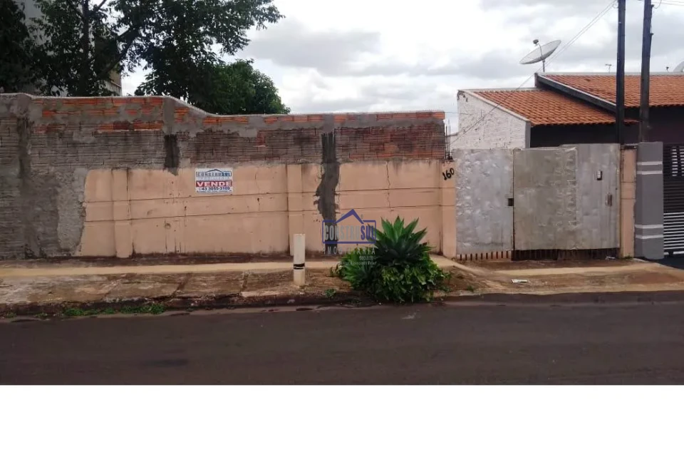 Casa à venda 2 Quartos, 300M², Arapongas - PR