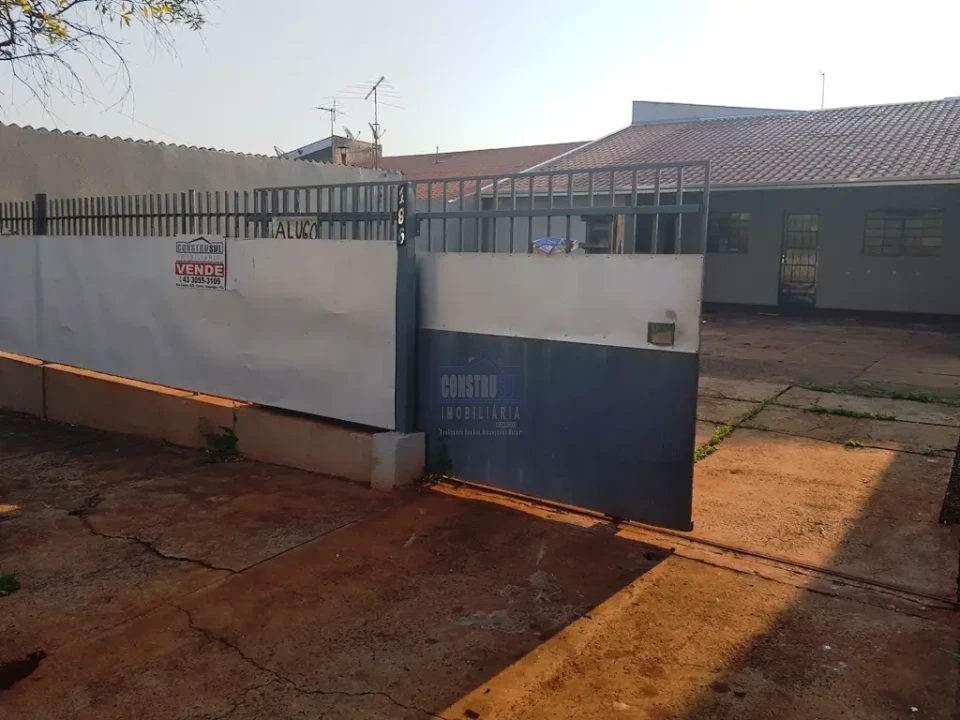 Imagens do imóveis CASA PARA VENDA 1 QUARTO, 1 SUÍTE, 1 WC'S, 1 VAGA DE GARAGEM, 240 M², ARAPONGAS - PR