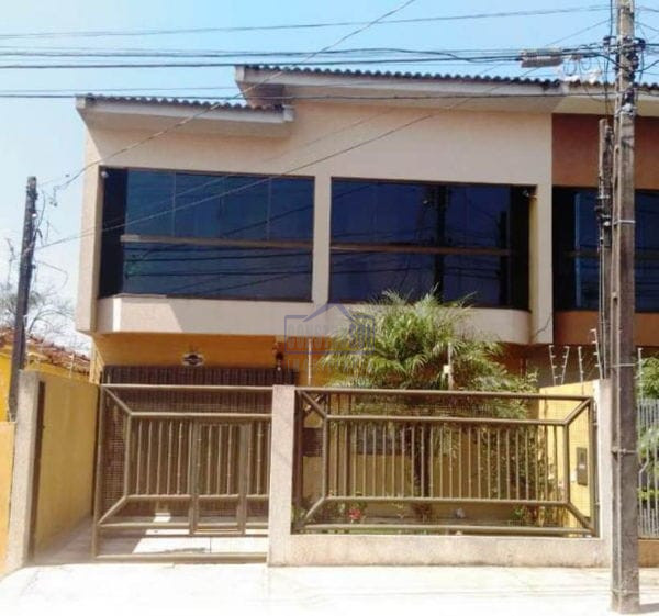 Imagens do imóveis Casa à venda 3 Quartos, 1 Suite, 2 Vagas, 200M², Arapongas - PR