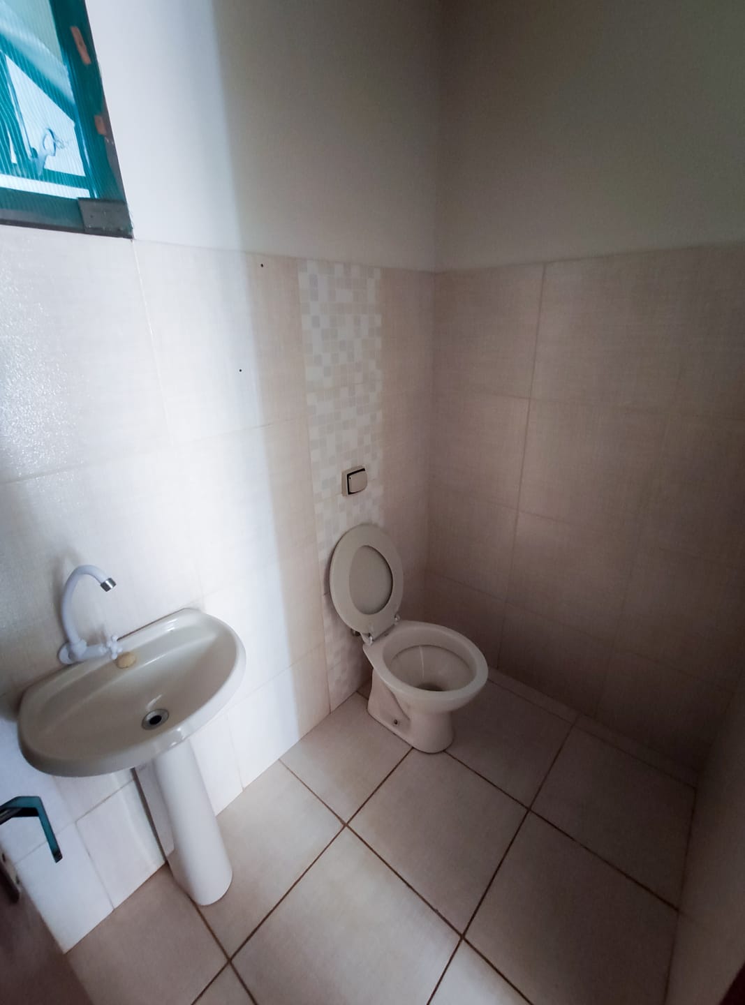Imagens do imóveis Comercial para Locação 75M², Arapongas - PR
