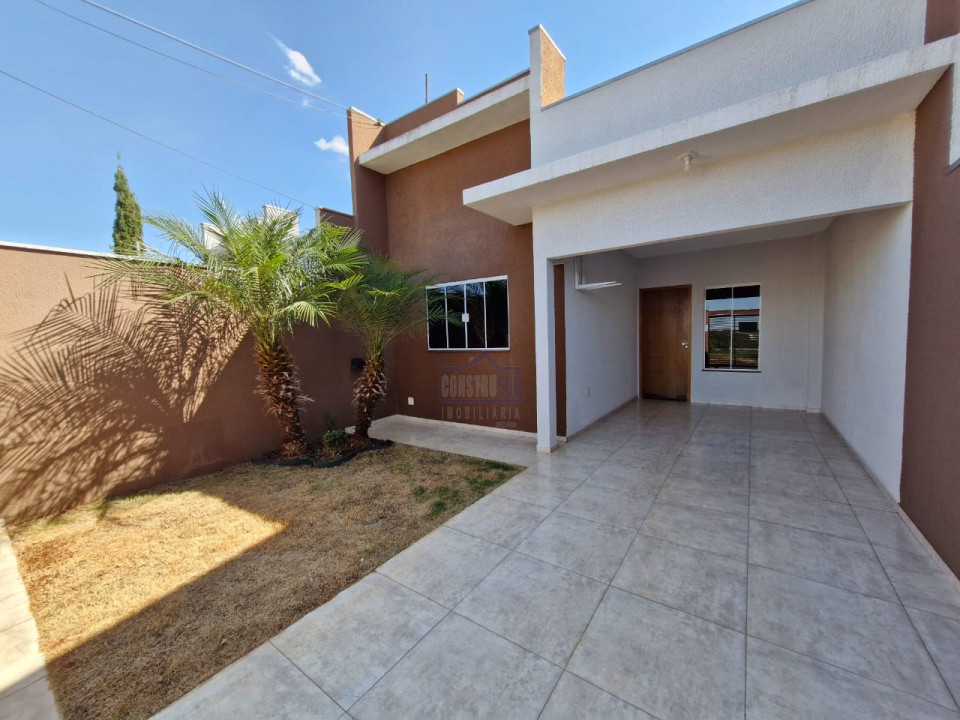 Imagens do imóveis CASA PARA VENDA 2 QUARTOS, 2 WC'S, 1 VAGA DE GARAGEM, 166 M², ARAPONGAS - PR