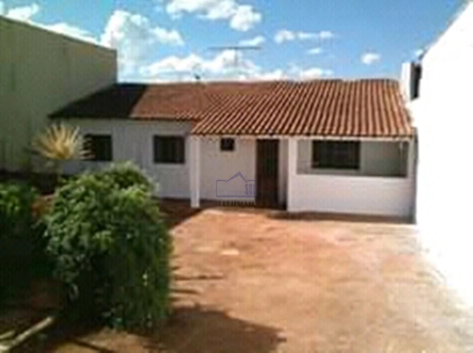 Imagens do imóveis Casa à venda 2 Quartos, 300M², Arapongas - PR