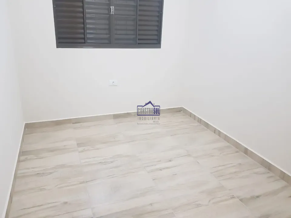 Casa à venda 2 Quartos, 1 Suite, 2 Vagas, 156M², Arapongas - PR