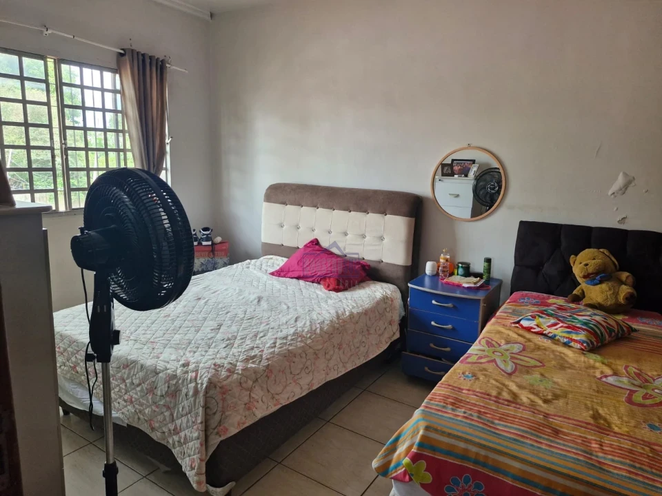 Imagens do imóveis SOBRADO PARA LOCAÇÃO  ARAPONGAS - PR