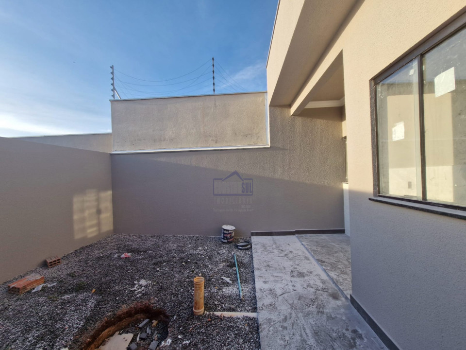 Imagens do imóveis CASA PARA VENDA 2 QUARTOS,1 WC'S, 1 VAGA DE GARAGEM, 120 M², ARAPONGAS - PR