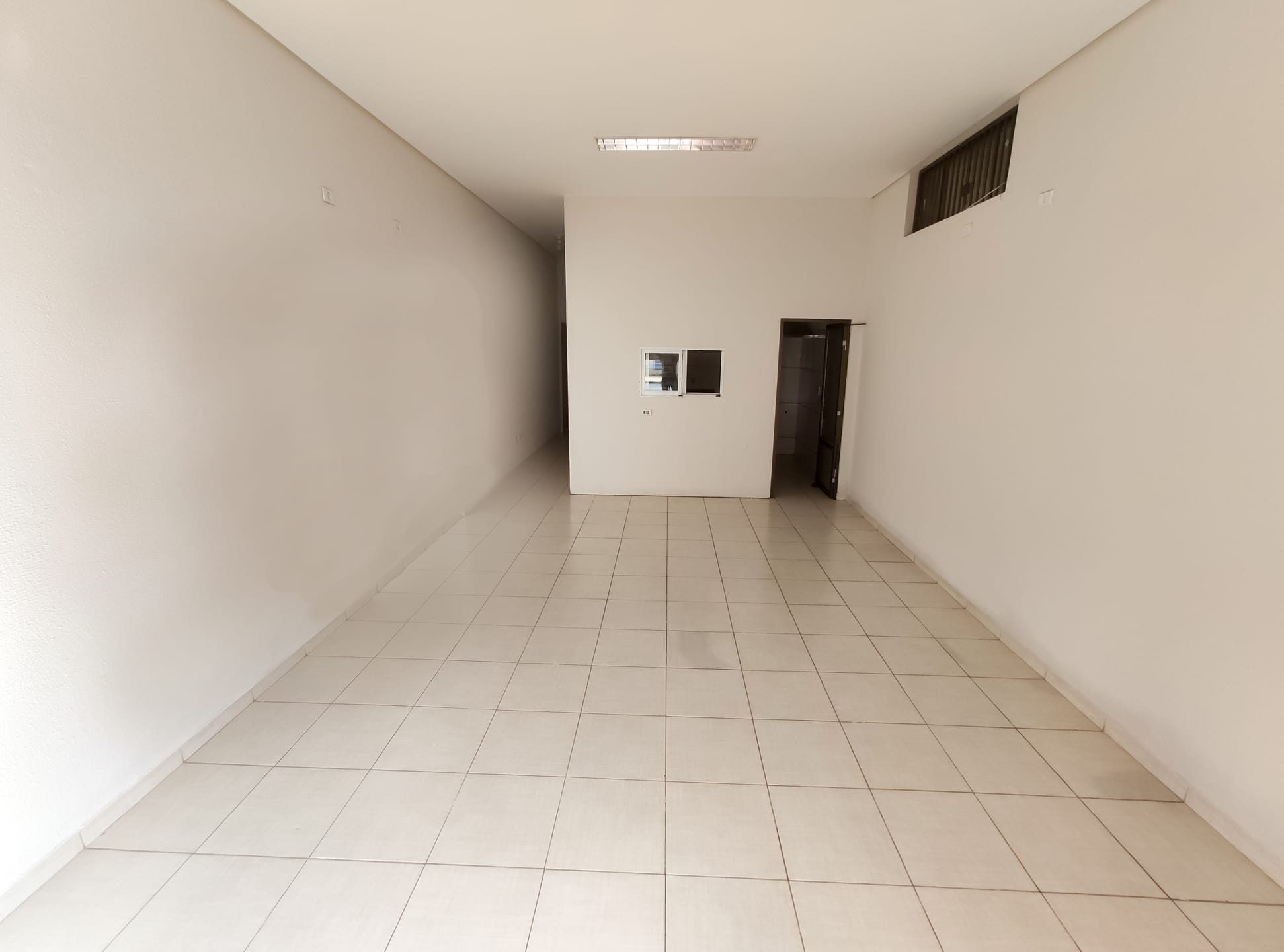Imagens do imóveis Comercial para Locação 75M², Arapongas - PR