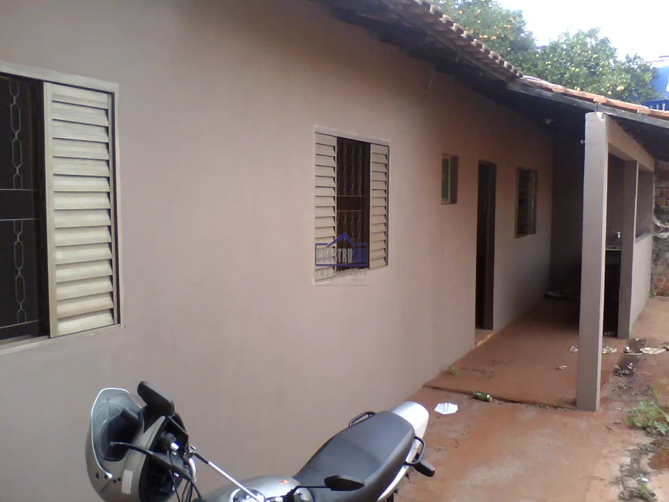 Casa à venda 2 Quartos, 300M², Arapongas - PR