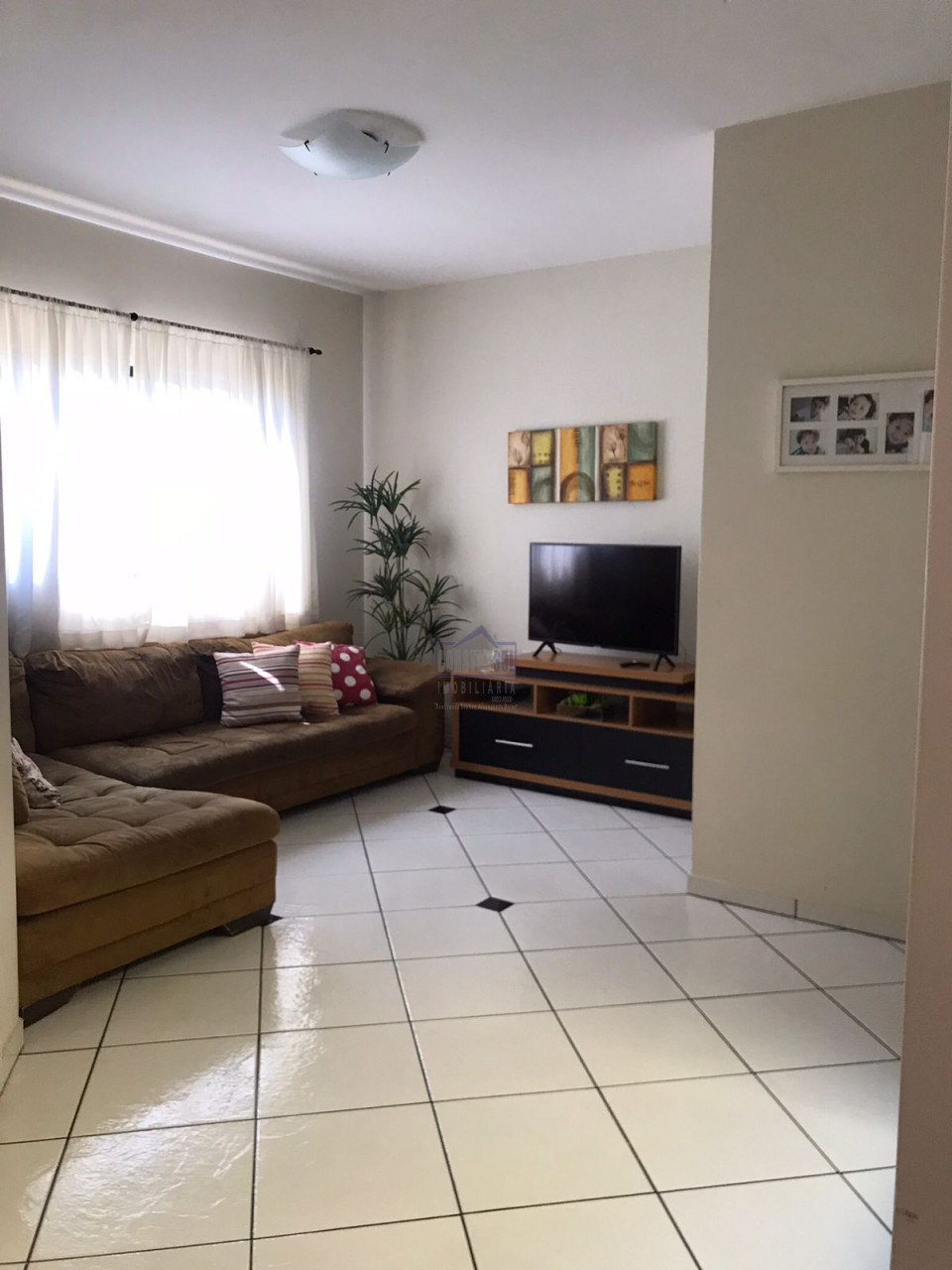 Imagens do imóveis Casa à venda 3 Quartos, 1 Suite, 2 Vagas, 300M², Arapongas - PR