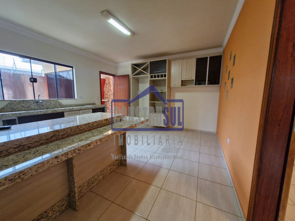 CASA PARA VENDA 2 QUARTOS, 1 SUÍTE, 2 WC'S, 2 VAGAS DE GARAGEM, 252 M²,  ARAPONGAS - PR Imagens do imóveis CASA PARA VENDA 2 QUARTOS, 1 SUÍTE, 2 WC'S, 2 VAGAS DE GARAGEM, 252 M²,  ARAPONGAS - PR