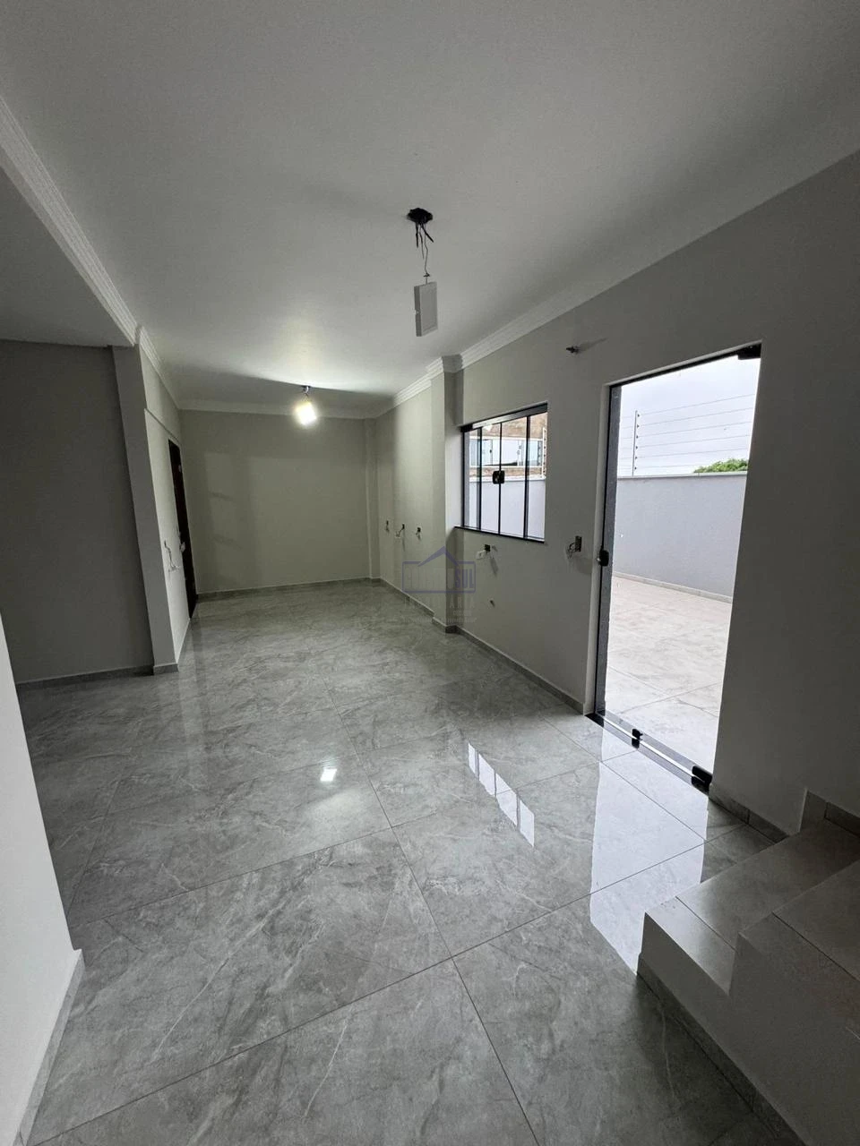 Imagens do imóveis SOBRADO PARA VENDA ARAPONGAS - PR