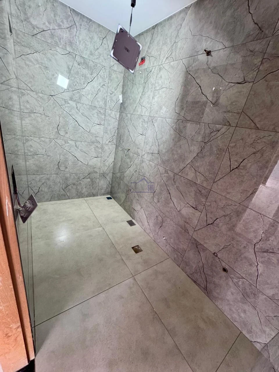 Imagens do imóveis SOBRADO PARA VENDA ARAPONGAS - PR