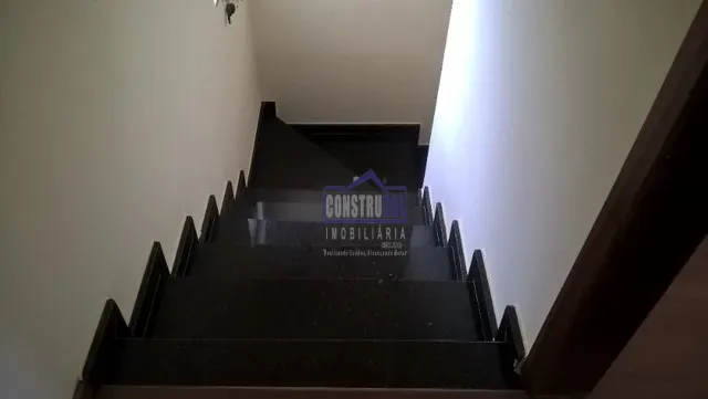 Imagens do imóveis SOBRADO PARA VENDA ARAPONGAS - PR
