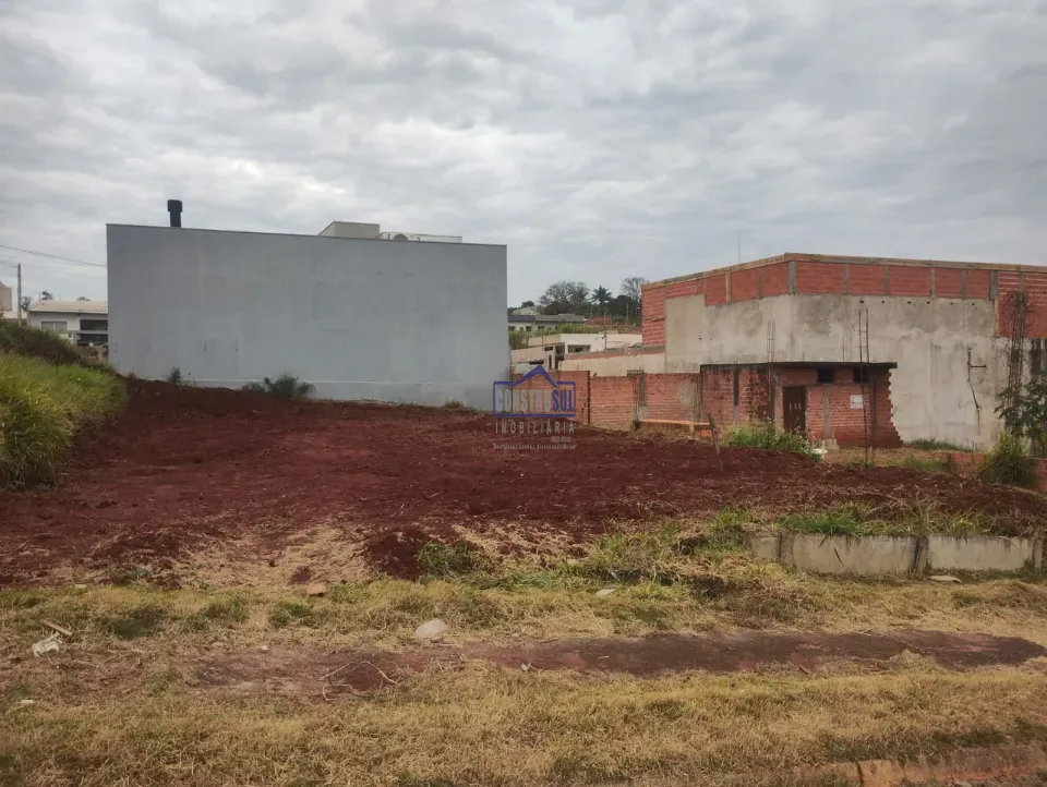 Imagens do imóveis Terreno à Venda, Arapongas PR