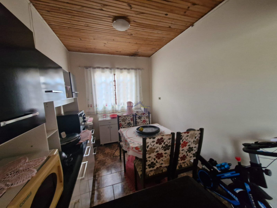 Imagens do imóveis CASA PARA VENDA 2 QUARTOS, 2 SALAS, 1 WC'S, 2 VAGAS DE GARAGEM, 330 M²,  ARAPONGAS - PR