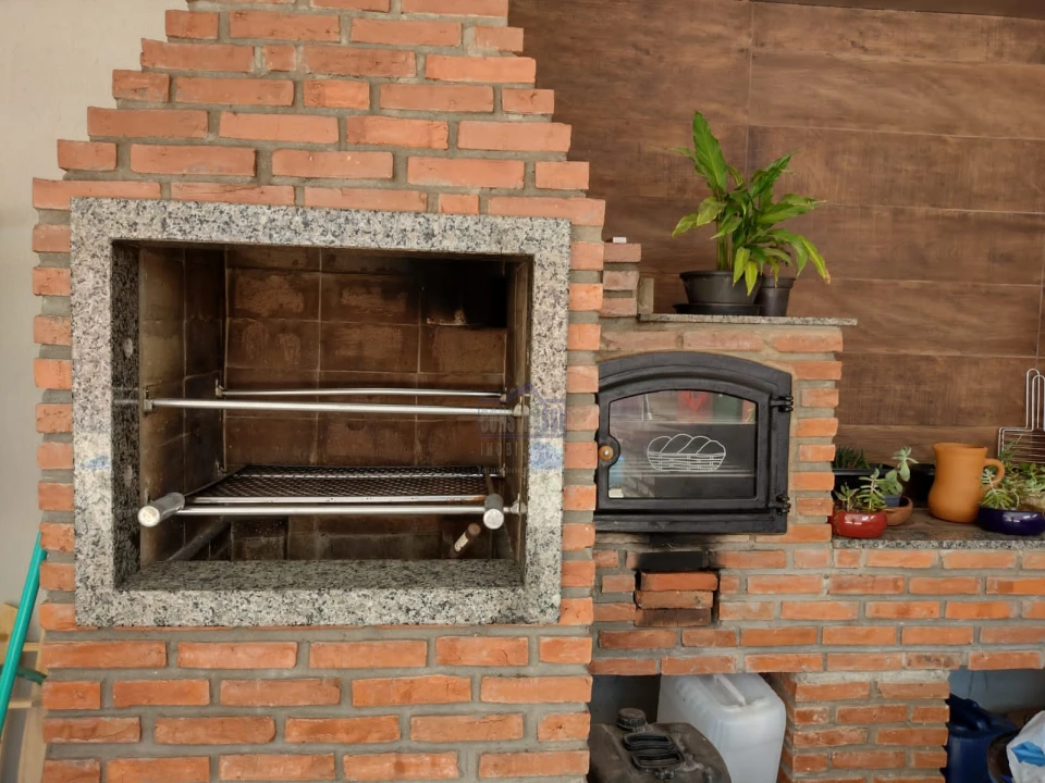 Imagens do imóveis Casa à venda 3 Quartos, 3 Vagas, 252M², Arapongas - PR