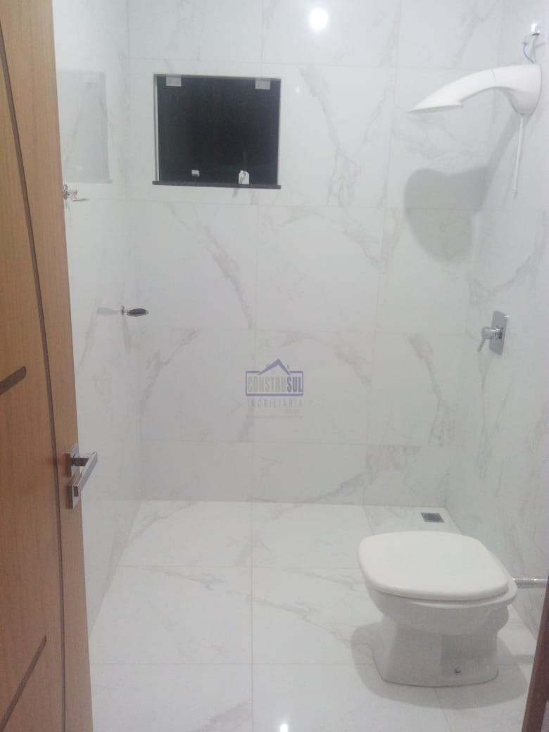 Imagens do imóveis Casa à venda 3 Quartos, 1 Suite, 2 Vagas, 275M², Arapongas - PR
