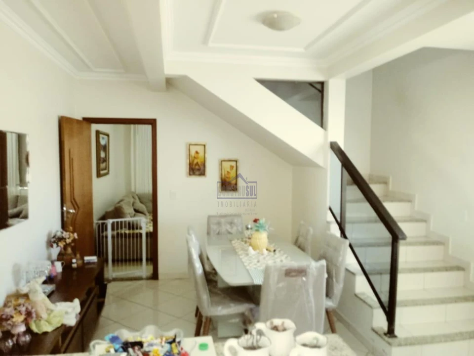 Imagens do imóveis Casa à venda 3 Quartos, 1 Suite, 3 Vagas, Arapongas - PR