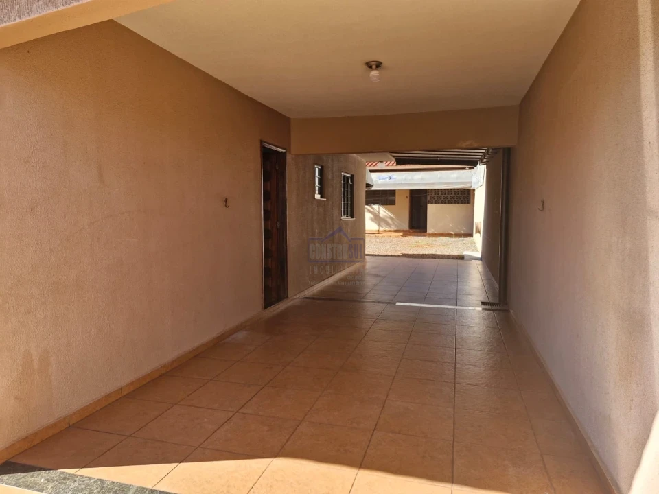 Imagens do imóveis CASA PARA LOCAÇÃO ARAPONGAS - PR
