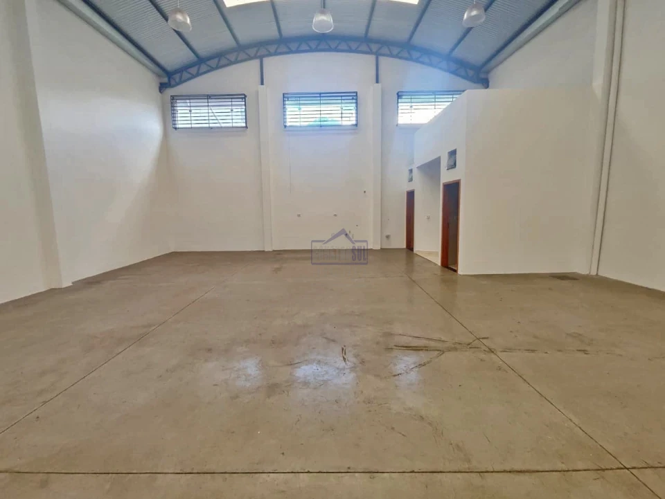 Imagens do imóveis Barracão para locação, Arapongas, PR