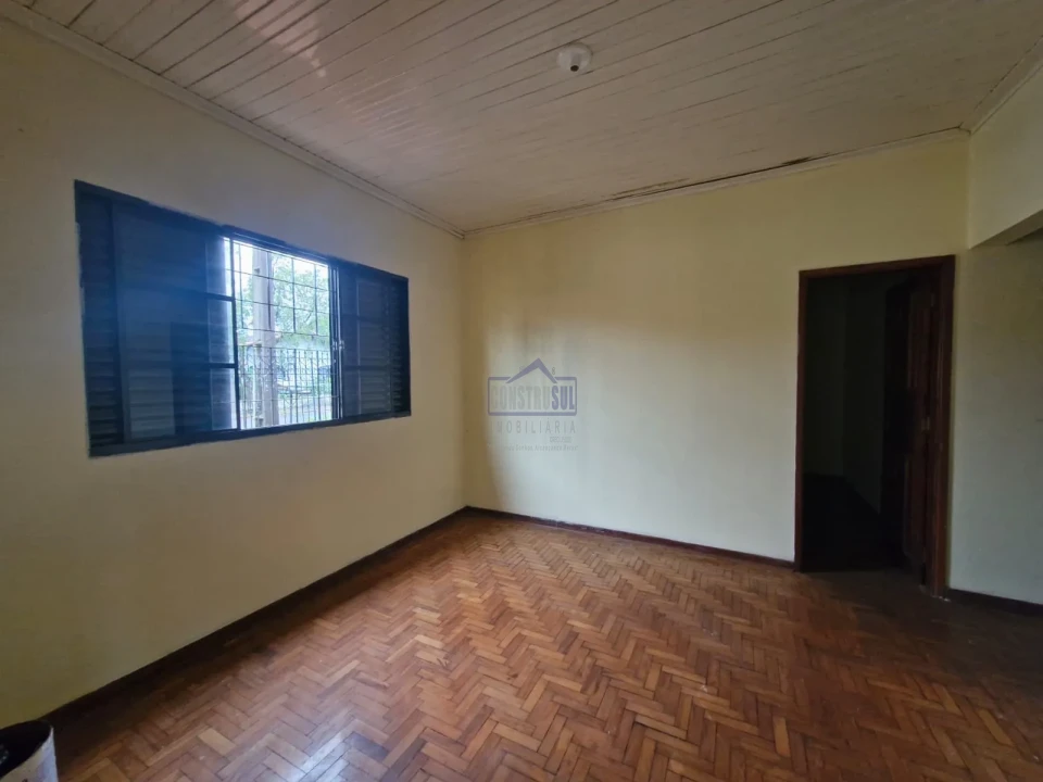 Imagens do imóveis CASA PARA LOCAÇÃO ARAPONGAS - PR