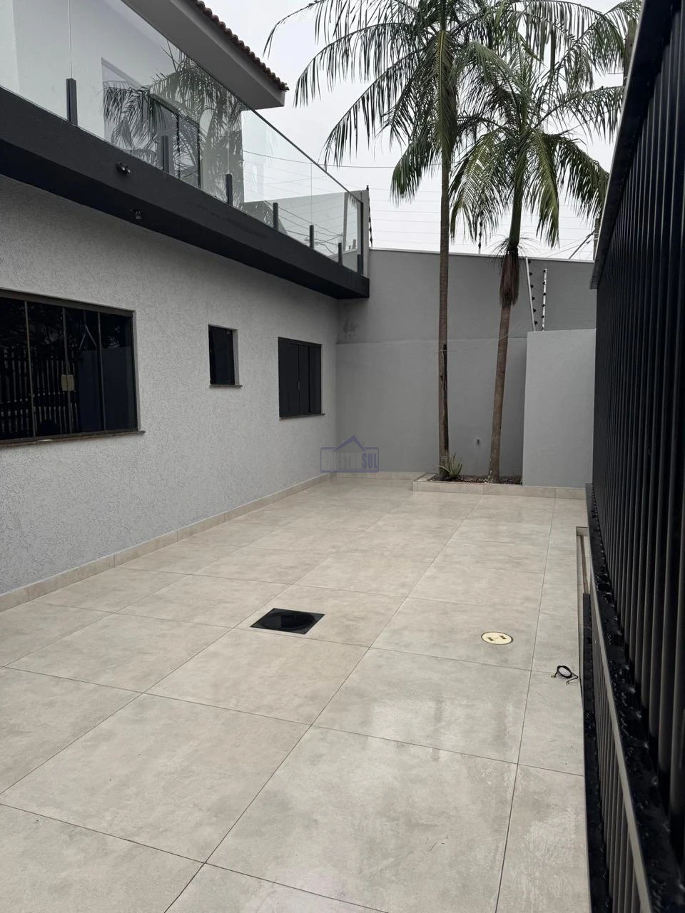 Imagens do imóveis SOBRADO PARA VENDA ARAPONGAS - PR