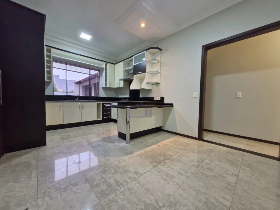 Imagens do imóveis Sala para locação, Arapongas, PR