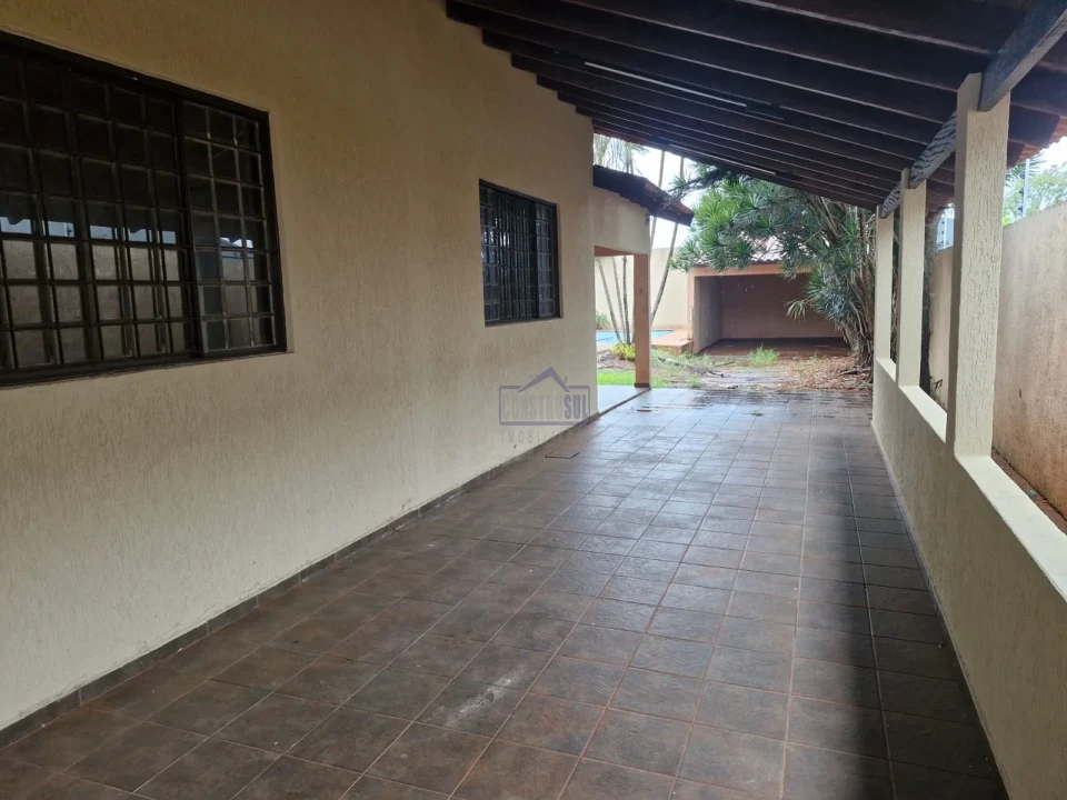 Imagens do imóveis CASA PARA LOCAÇÃO ARAPONGAS - PR
