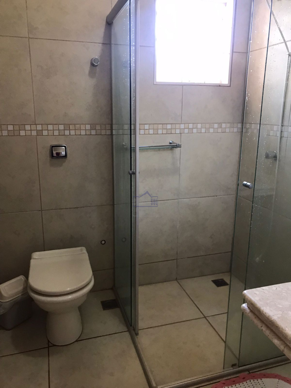 Imagens do imóveis Casa à venda 3 Quartos, 1 Suite, 2 Vagas, 300M², Arapongas - PR