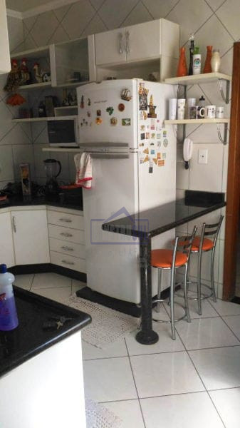 Imagens do imóveis Casa à venda 3 Quartos, 1 Suite, 2 Vagas, 200M², Arapongas - PR