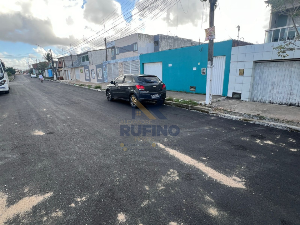 Casa na Santa Amélia, Excelente oportunidade no Tabuleiro, pertinho de tudo! Imagens do imóveis Casa na Santa Amélia, Excelente oportunidade no Tabuleiro, pertinho de tudo!