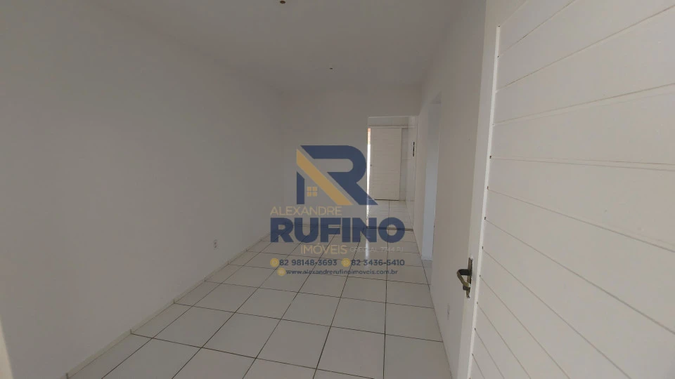 Imagens do imóveis Aluguel Casa 3/4 no Tamanho Ideal Com Suíte Varanda Quintal Próximo a Distribuidora Novo Brasil Na Forene em Maceió