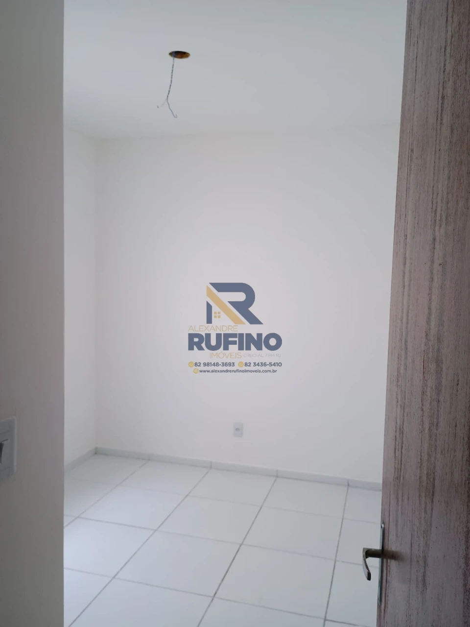 Imagens do imóveis Aluguel Casa de 2/4 no Tamanho Ideal Com Suíte Varanda Quintal e Área Livre Prox. ao Novo Brasil na Forene em Maceió