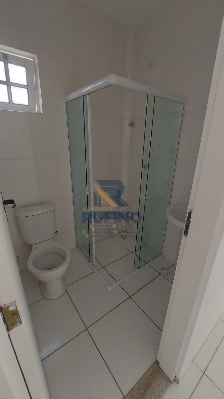 Imagens do imóveis Aluguel Casa 3/4 no Tamanho Ideal Com Suíte Varanda Quintal Próximo a Distribuidora Novo Brasil Na Forene em Maceió
