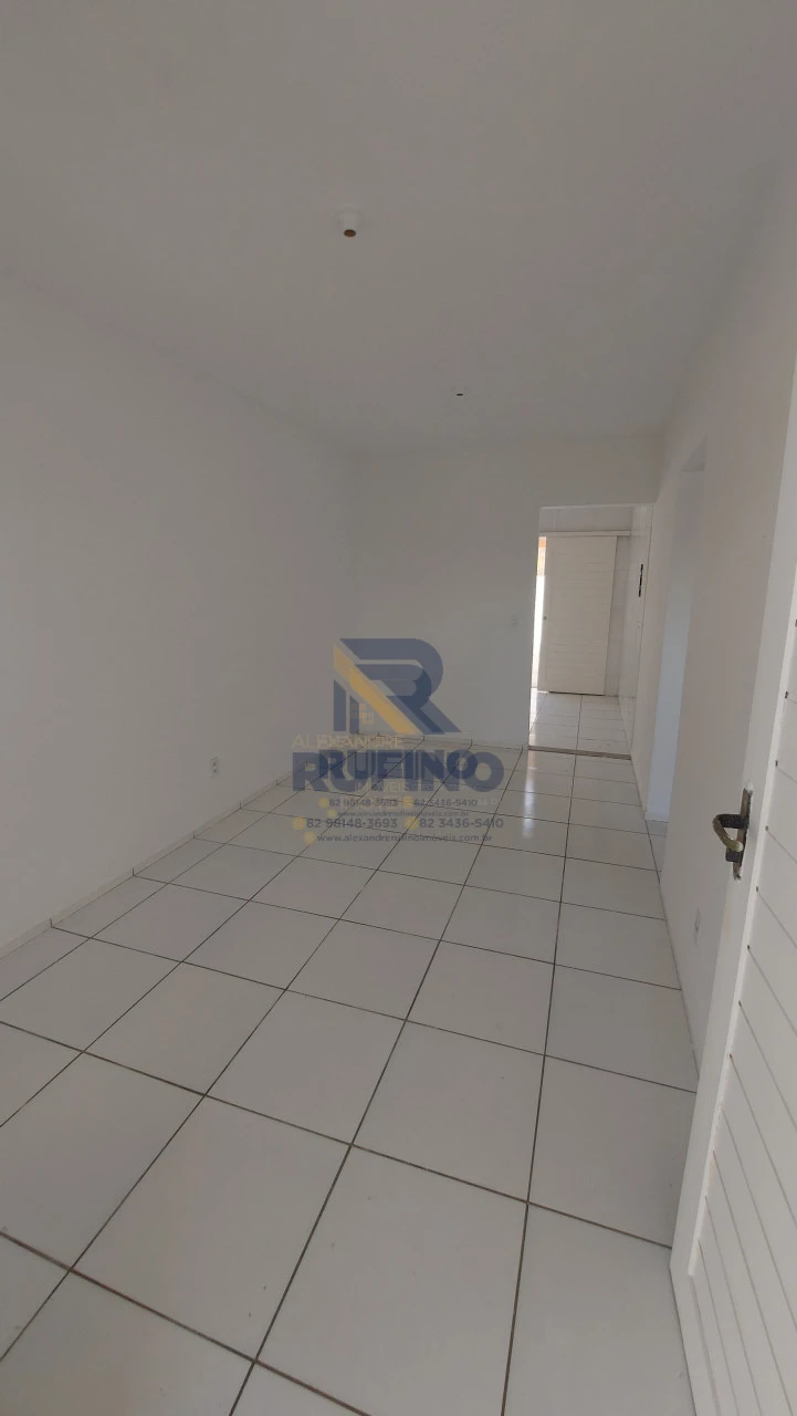 Imagens do imóveis Aluguel Casa 3/4 no Tamanho Ideal Com Suíte Varanda Quintal Próximo a Distribuidora Novo Brasil Na Forene em Maceió