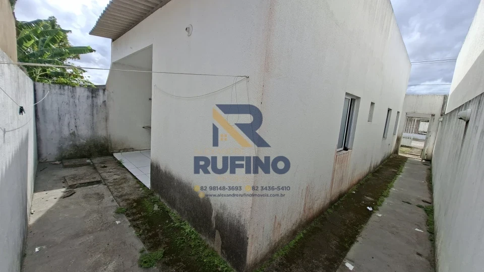 Imagens do imóveis Casa 3/4 Moderna Suíte Varanda Quintal -Loteamento Fechado Com Controle na Forene em Maceió